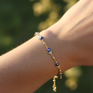 Trendy Bracelet for Girls & Women – Cute, Adjustable & Gift-Ready | MLCRC2001